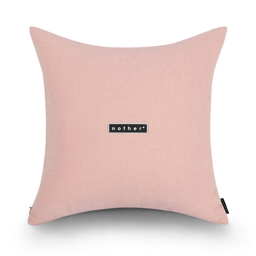 nother Washed Chambray Cushion / 나더 샴브레이 쿠션 (라이트핑크)